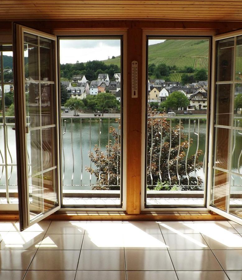 Mosel Panorama Apartment Zell an der Mosel Exterior foto