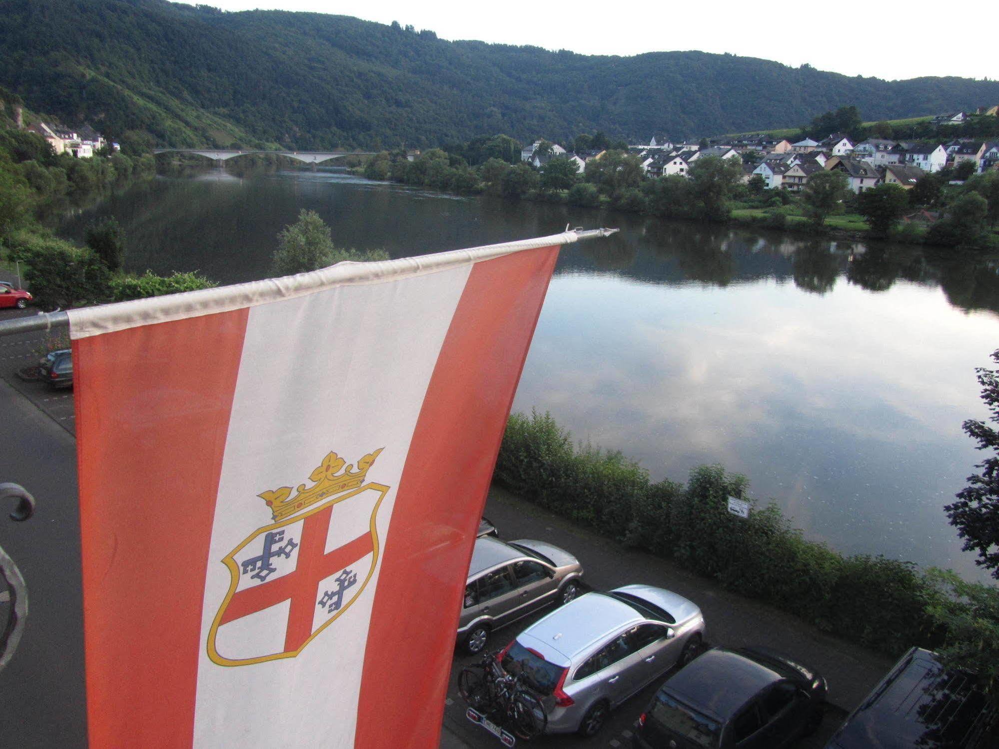 Mosel Panorama Apartment Zell an der Mosel Exterior foto